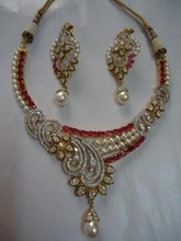 Traditional Kundan with Diamonds Necklace, Main Stone : Zircon