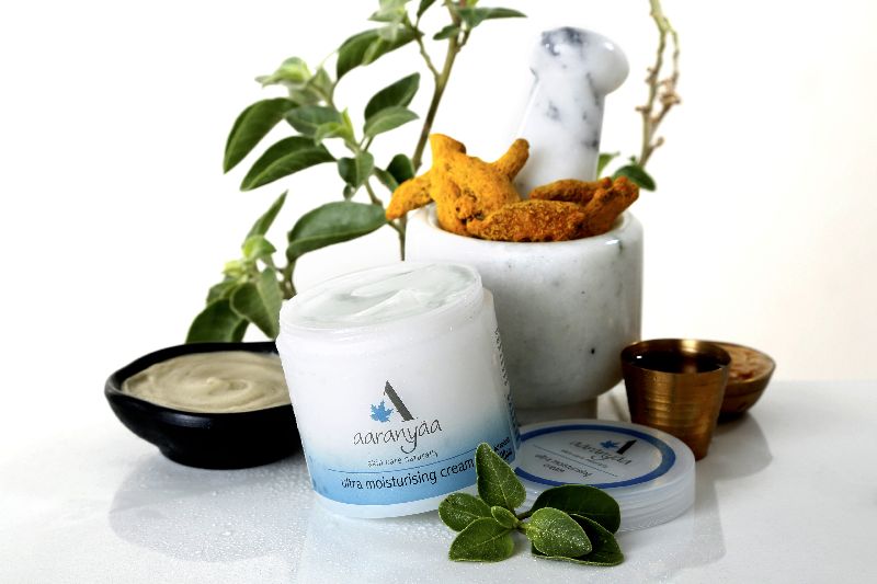 Ultra Moisturizing Cream, Feature : Easy To Use, Good For Skin, Good Quality, Keep Skin Soft, Moisturises Skin