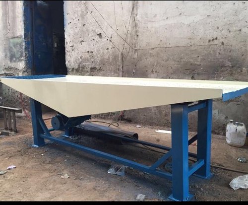 Automatic Paver Block Vibrating Table, Power : 1-2 kw