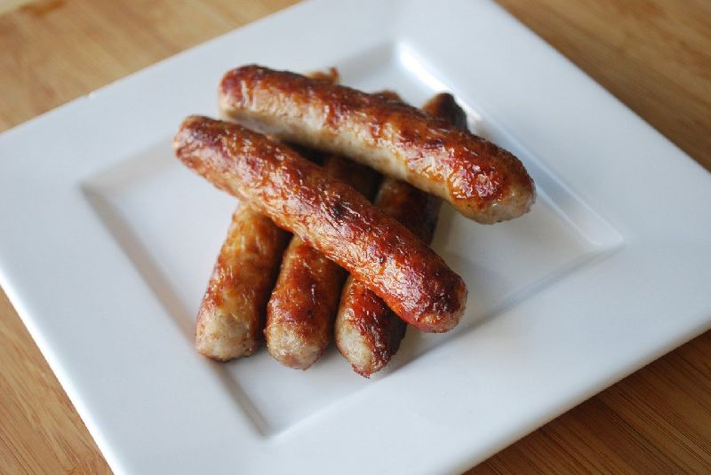 Chicken Breakfast Sausage With Red Chili