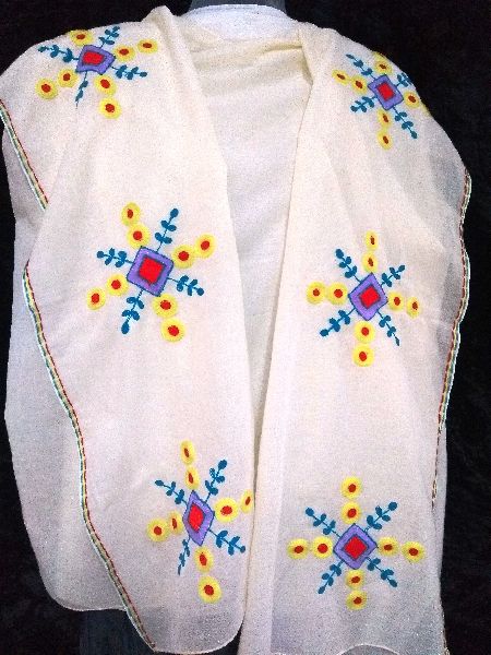 Hand Embroidered Stole, Technics : Woven