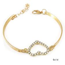 Polished Gold Fashion Bracelet, Occasion : Daily Wear, Party Wear, Wedding Wear