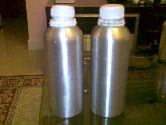 silver or red liquid mercury