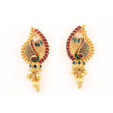 Gold earrings, Packaging Type : Plastic Box, Velvet Box