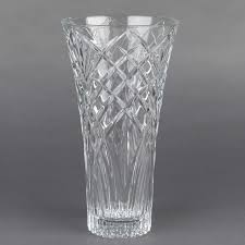 Polished Crystal Flower Vase, for Decoration, Gifting, Feature : Alluring Look, Light Weight, Perfect Finish