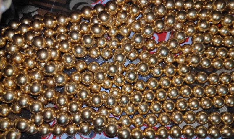 Polished Golden Pearl Beads, Pattern : Plain