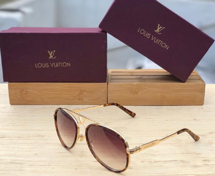 Louis Vuitton Sunglasses, Packaging Type : Paper Box, Plastic Box, Feature  : Durable, Lite Weight at Rs 999 / Piece in Delhi