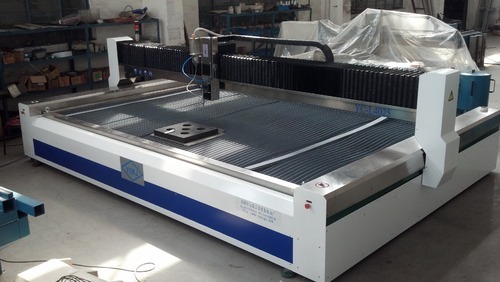 Water jet cutting, Voltage : 380V