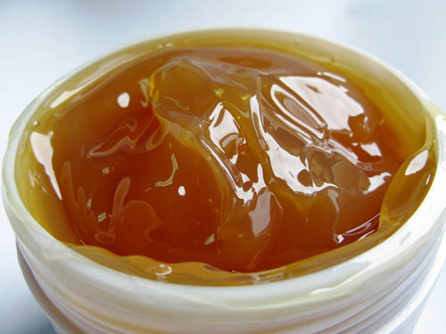 Buttery Copper Grease, for Automobiles, Bearings, Electric Products, Packaging Size : 10Kg, 1Kg, 250gm