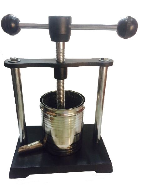 Dr.Onic Stainless Steel Tincture Press, for Pharmacy Lab, Capacity : 0-1 Ltr