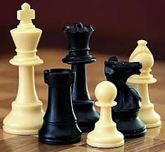 Plastic Checked 0-500gm Chess, Packaging Type : Velvet Box, Wooden Box