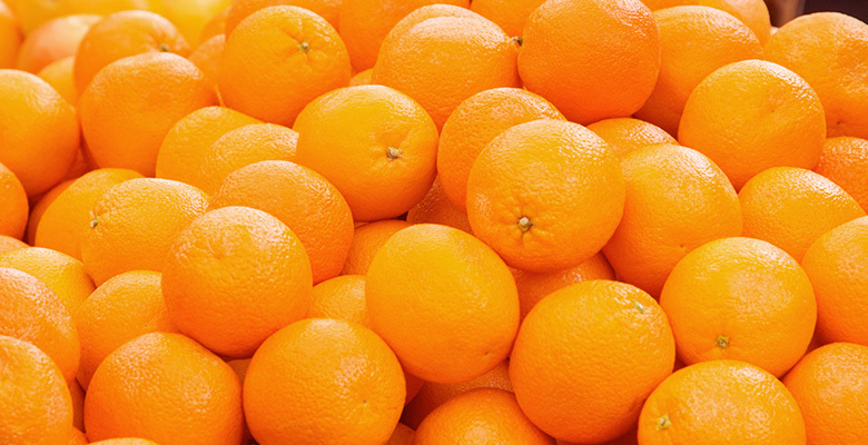Round Common Fresh Orange, for Jam, Juice, Snack, Packaging Type : Packed in good quality boxes