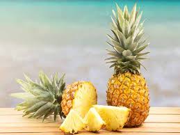 Organic Fresh Pineapple, Packaging Type : Plastic Bag