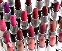 Lipsticks, Feature : Glossy Look, Matt Finish, Softness, Water Proof