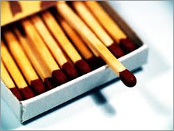 Bison Windproof Wooden Matchsticks, for Smoking, Feature : Easy To Carry, Good Quality