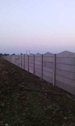 Polished RCC Precast Compound Wall, for Construction, Size : Standard