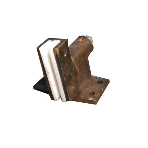 Power Coated Metal Elevator Main Guide Shoe, Size : 15-30mm, 45-60mm, 75-90mm