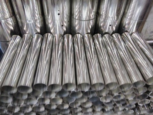 Stainless Steel Water Pipe, for Industrial Use, Length : 10ft
