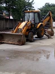 Automatic Used Backhoe Loader, for Construction, Certification : ISI Certified, ISO Certified