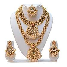 Aluminium Gold Necklace Set, Occasion : Daily Use, Engagement, Gift, Party, Wedding
