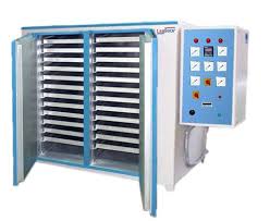 laboratory tray dryer