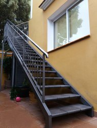 Mild Steel Non Polished staircase, for Home, Hotel, Outdoor, Feature ...