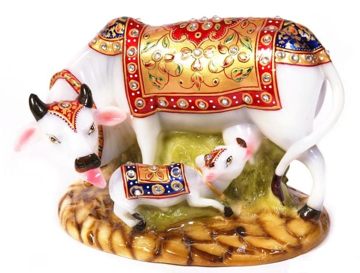 Polished Polyresin Cow Statue, for Home, Shop, Pattern : Printed