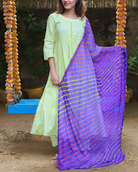 Chanderi Lehriya Dupatta, Technics : Attractive Pattern, Embroidered, Handloom, Washed, Yarn Dyed
