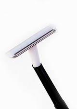 Rectangular Stainless Steel Single Blade Razor, for Hair Cutting, Shaving, Feature : Disposable
