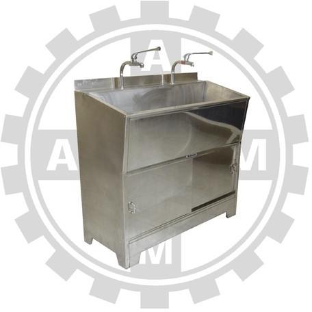 Stainless Steel Surgical Scrub Sink