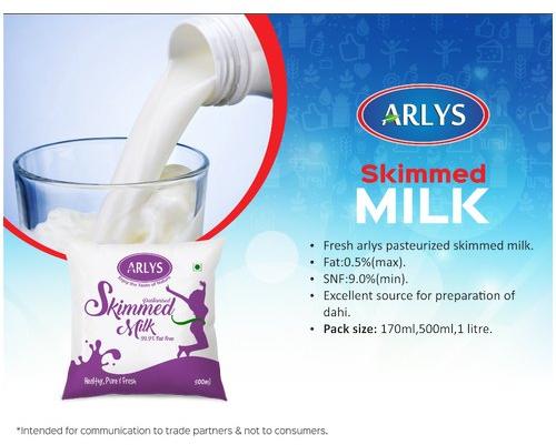 Arlys Skimmed Milk, Packaging Type : Packet