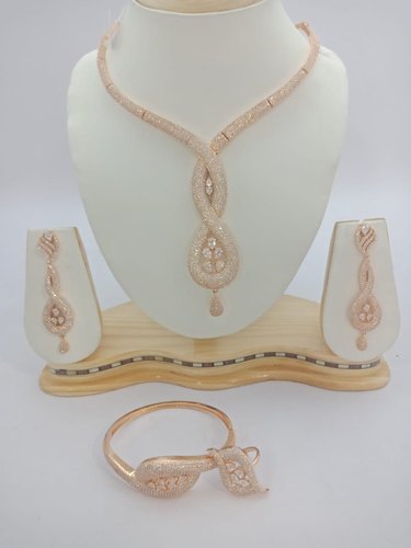Shiv trading Bridal Jewellery Sets, Occasion : Wedding Wear