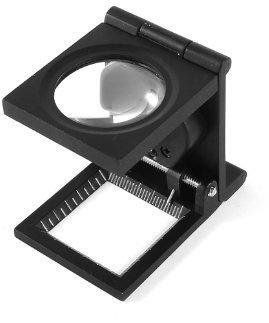 Magnifier with Scale,