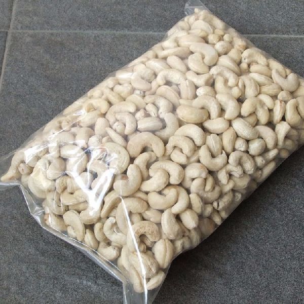 White Wholes Cashew Nuts