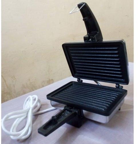 Sandwich Toaster Griller, Voltage : 220 - 240 V, 50 Hz