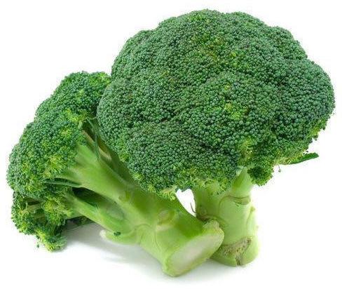 Fresh broccoli, Packaging Size : 1kg, 5kg, 10 kg, 6 kg, 12 kg, 50 kg bags