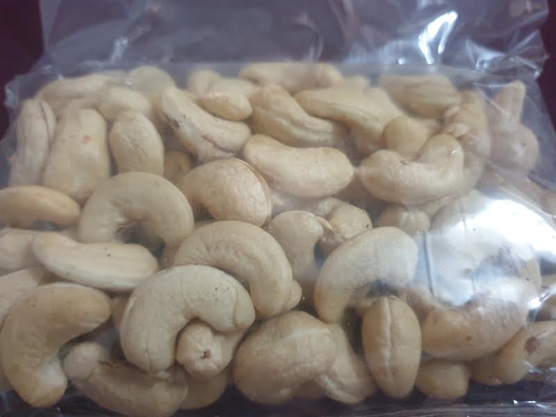 W210 Cashew Nuts, Certification : FSSAI Certified