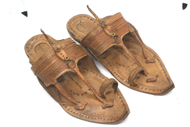 Mens Tok Kapshi Kolhapuri Chappal