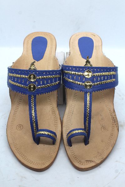 Ladies Blue Belt Box Heel Kolhapuri Chappal, Size : 5, 6 at Best Price ...