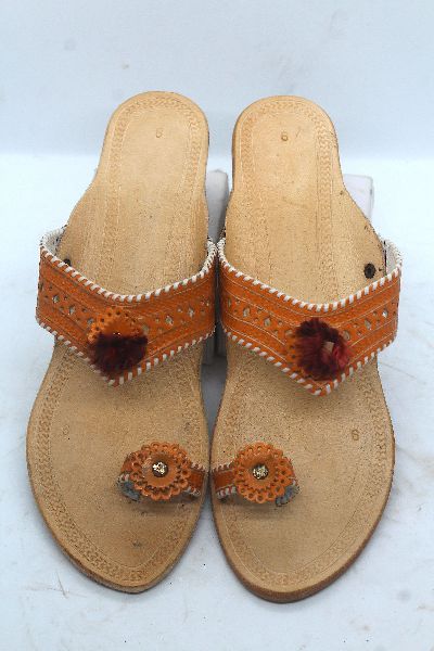 Kolhapuri best sale chappal price