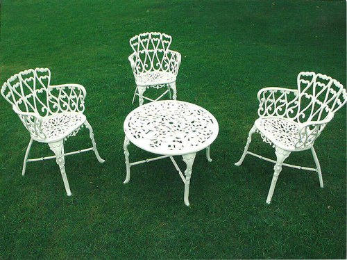 Aluminium Cast Chair Table Set (719 White)