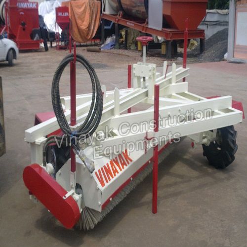 Hydraulic Broomer Machine