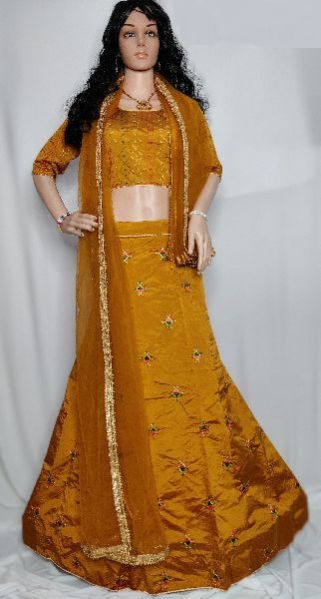 SOFT NET TAFFETA SILK Lehenga Choli, Gender : FEMALE