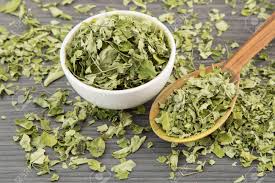 Moringa Dry Leaves From SVM, Color : Green