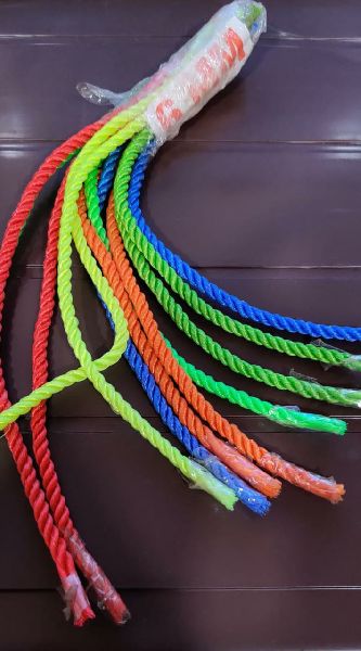 Triple Twist Plastic Rope, for Industrial, Rescue Operation, Marine, Specialities : Good Quality, Perfect Finish