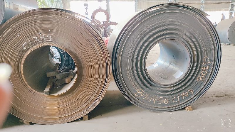 Hot Rolled Pickled & Oiled Steel Coils