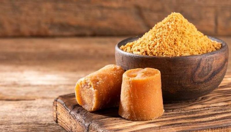 Jaggery, for Medicines, Sweets, Tea, Feature : Non Added Color