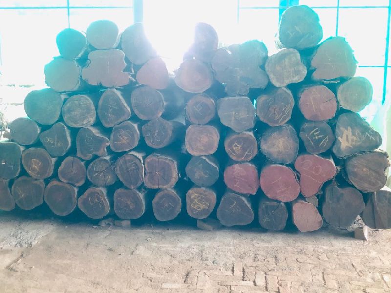 Round Teak Wood Logs, for Door, Feature : High Strength