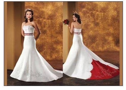 Shiloh Creations Strapless Wedding Gown