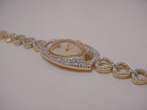 Ladies Diamond Gold Watches
